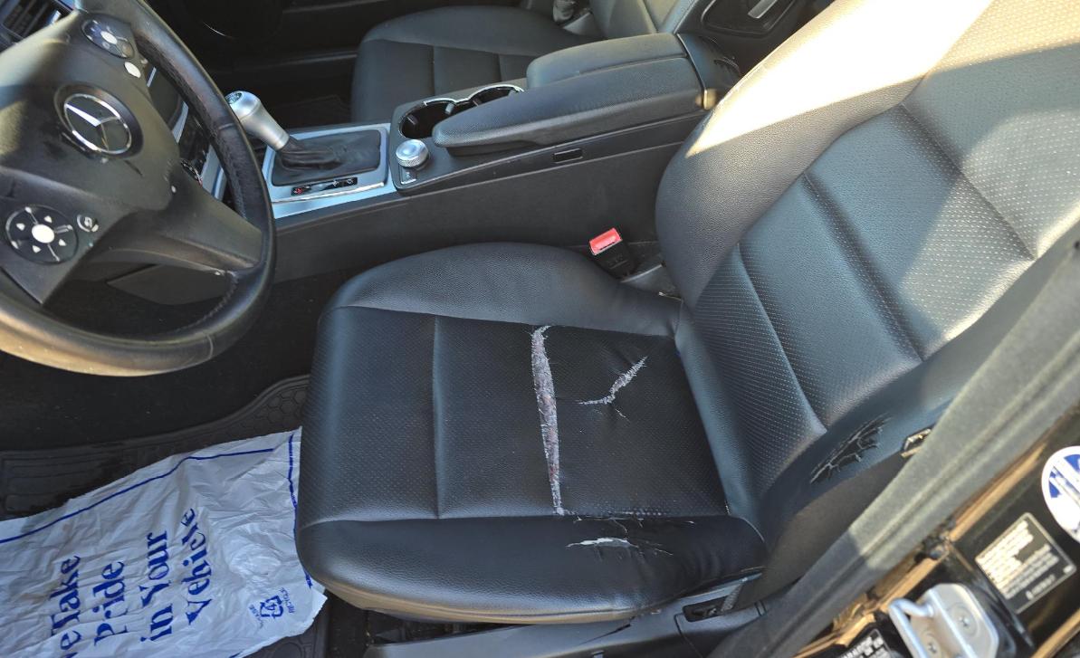 Mercedes-Benz C-Class  2009