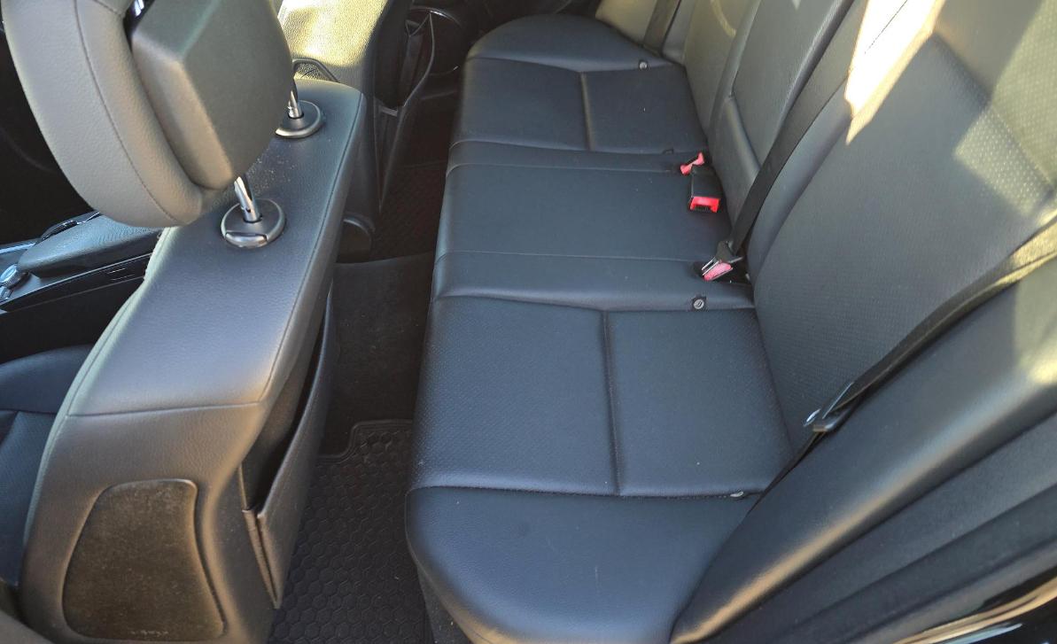 Mercedes-Benz C-Class  2009