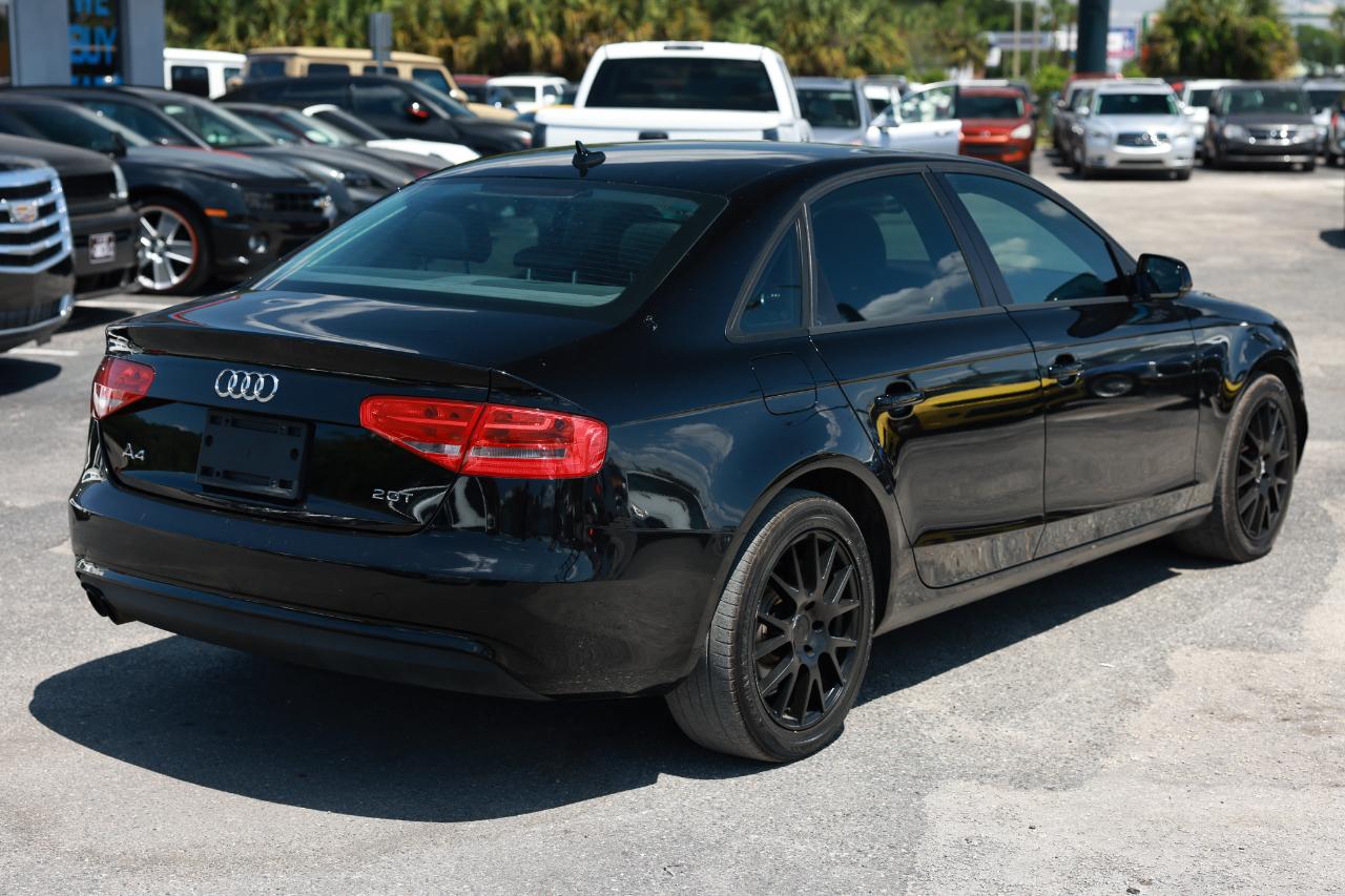 Audi A4  2013