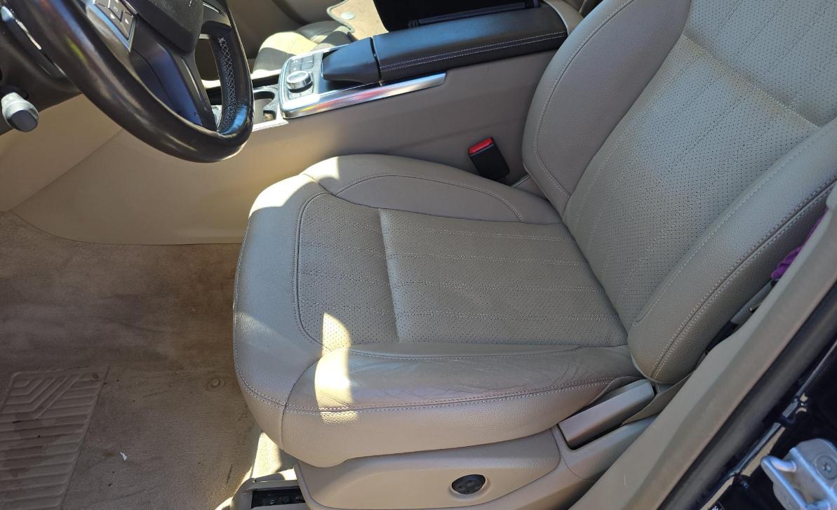 Mercedes-Benz GL-Class  2015