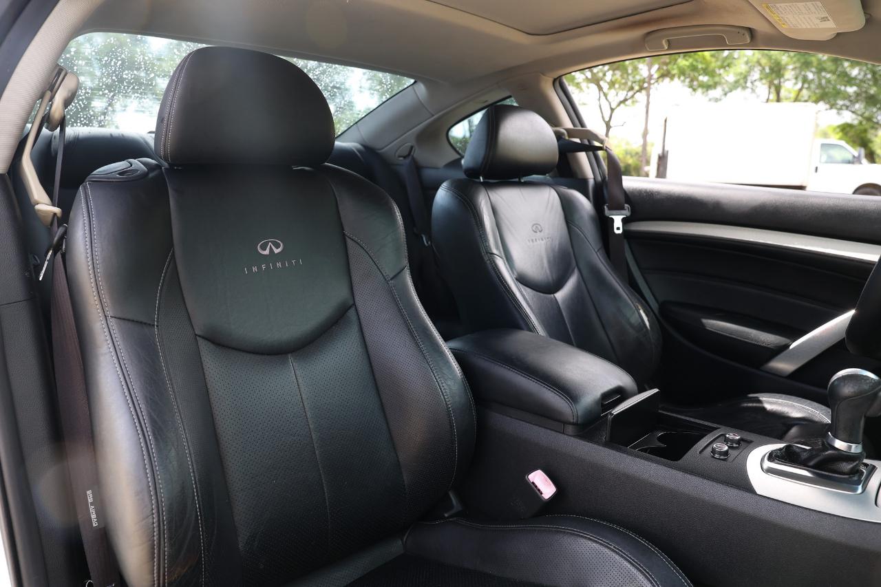 Infiniti G37 Coupe  2009