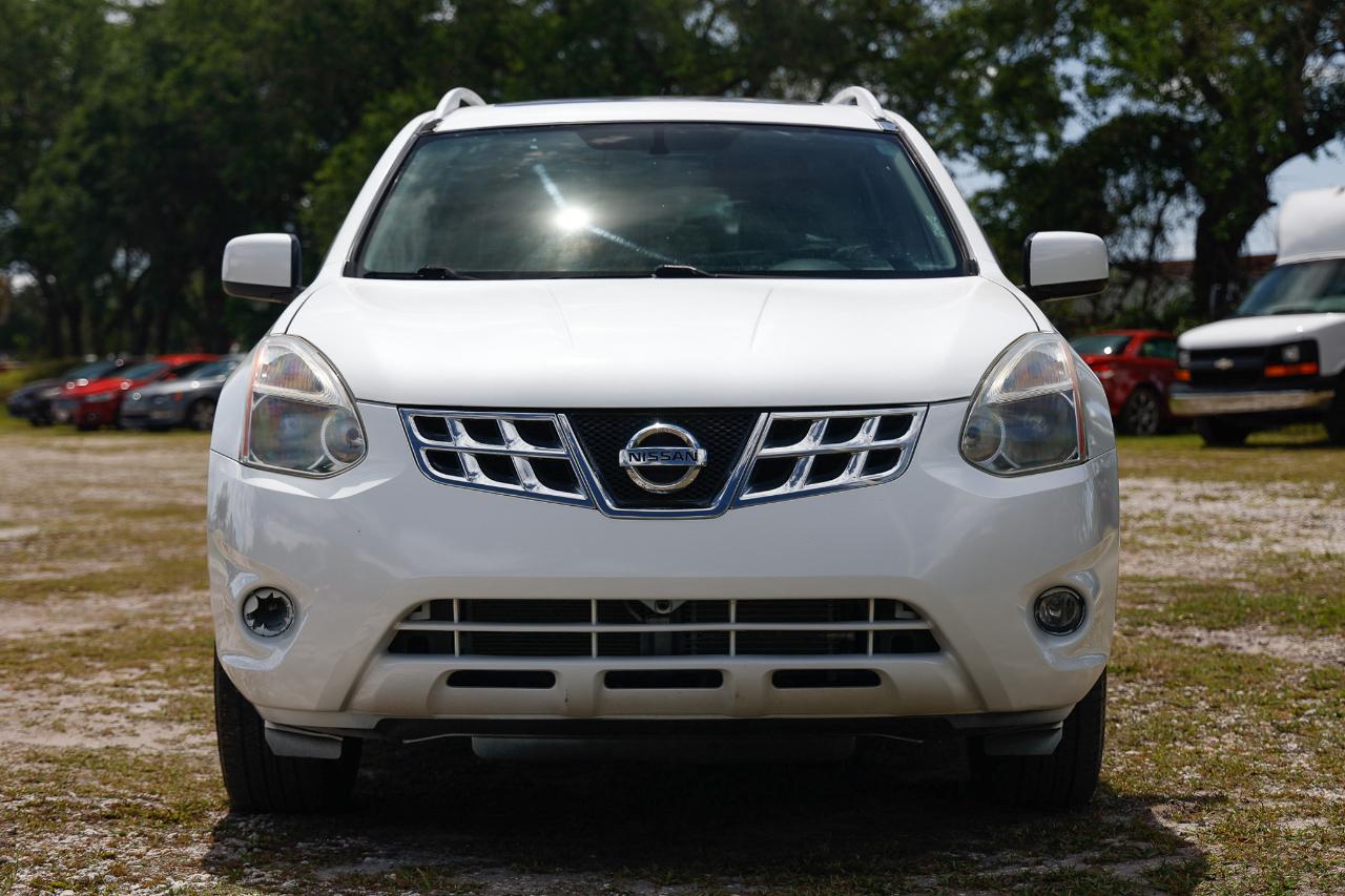 Nissan Rogue  2011