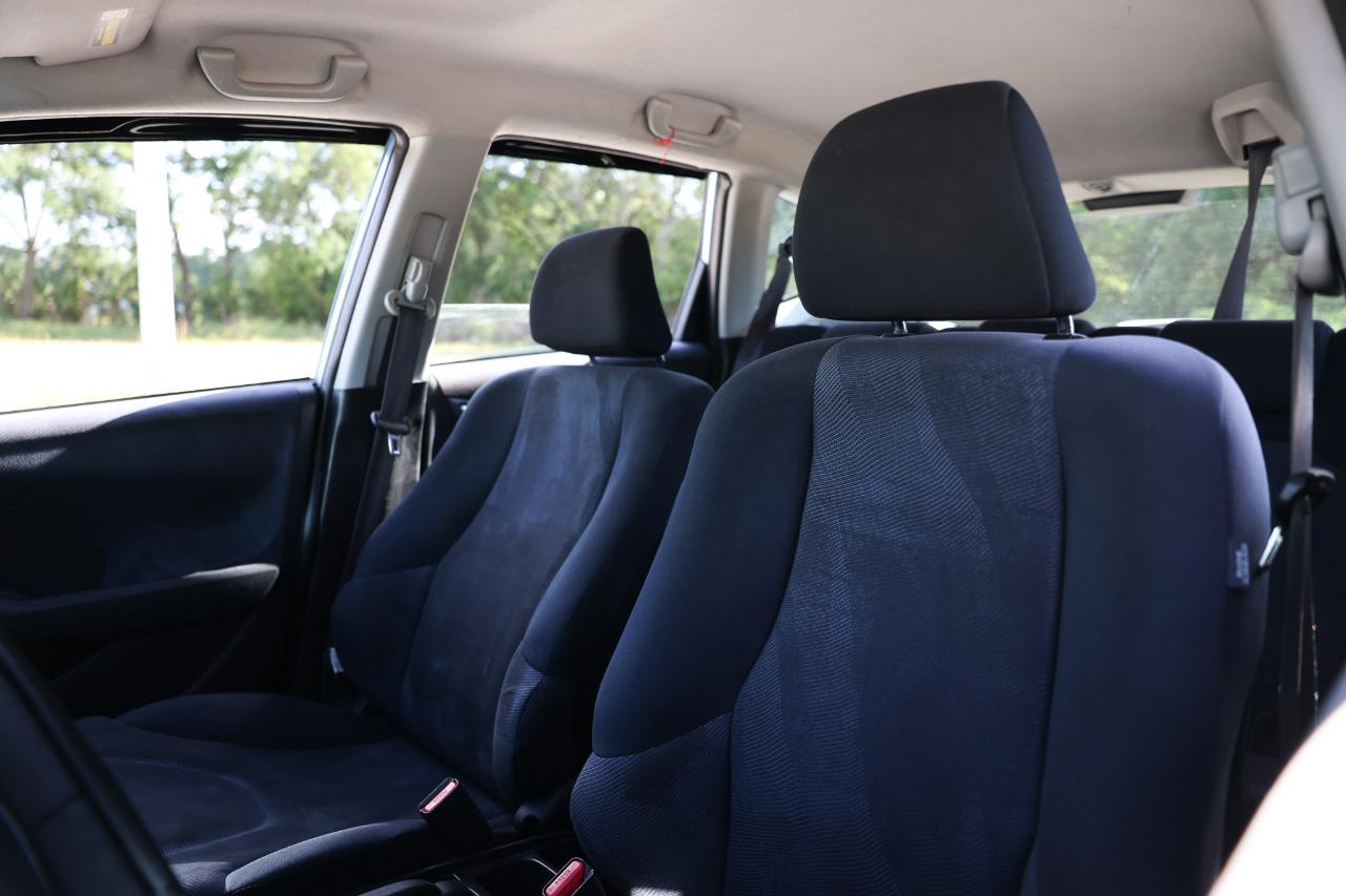 Honda Fit  2010