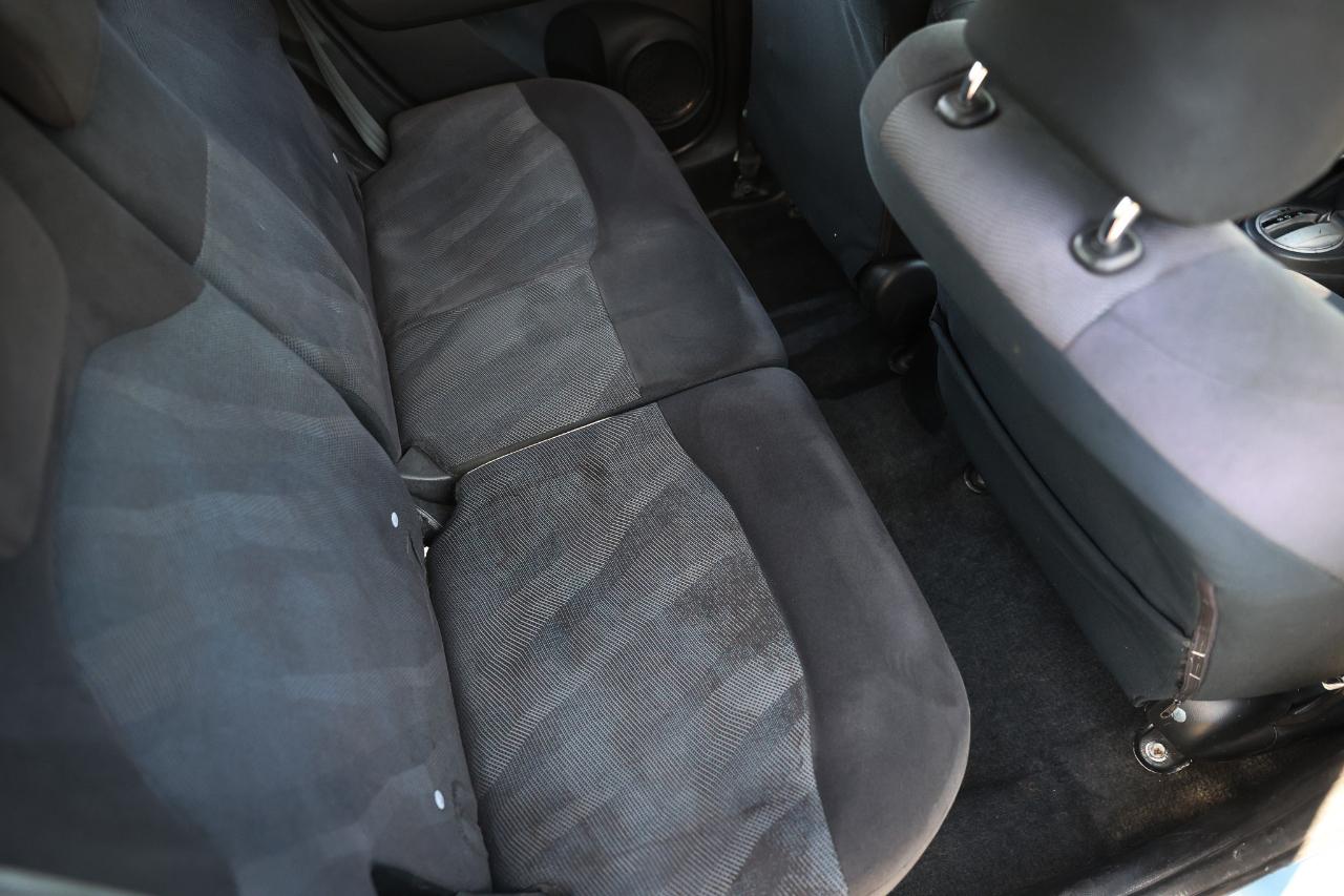 Honda Fit  2010