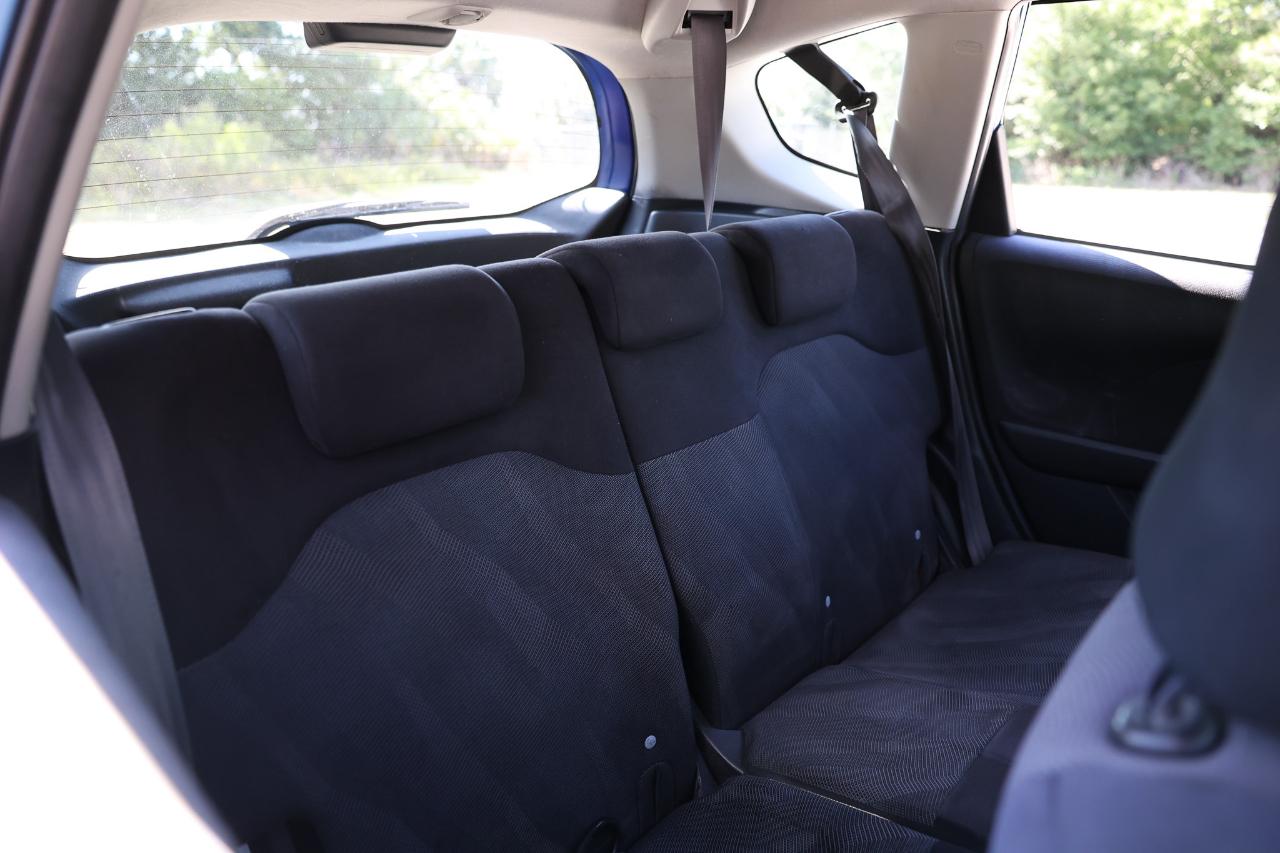 Honda Fit  2010