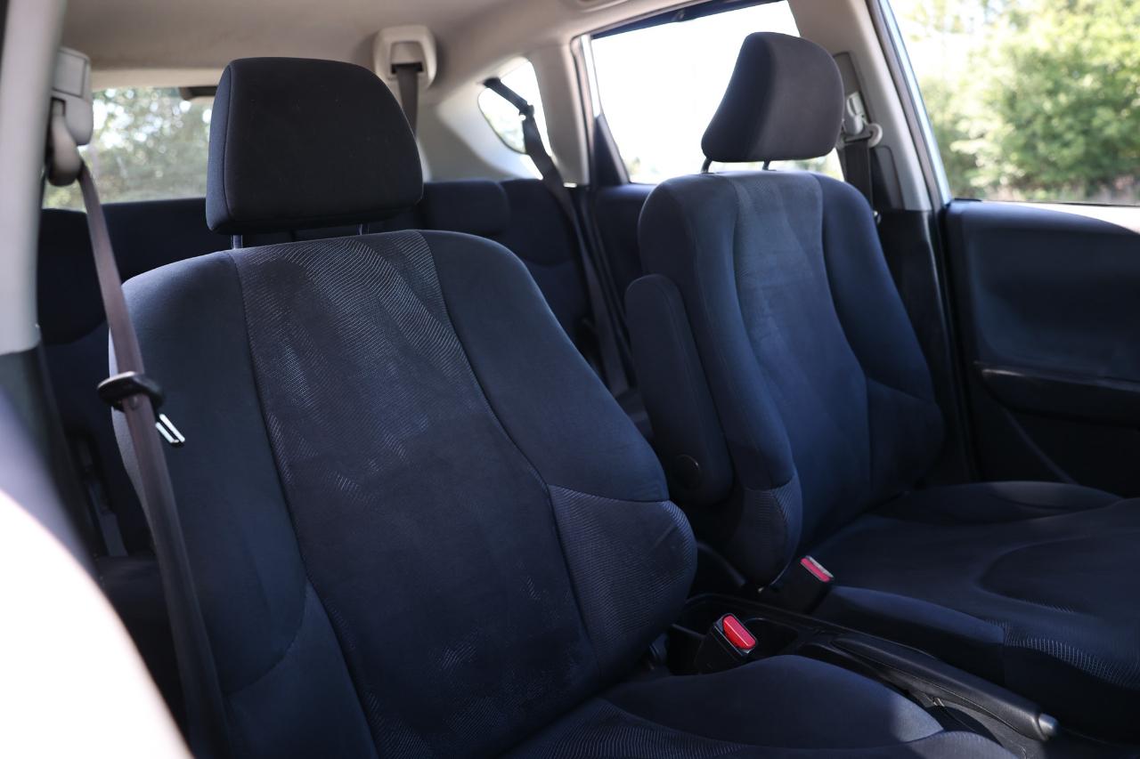 Honda Fit  2010