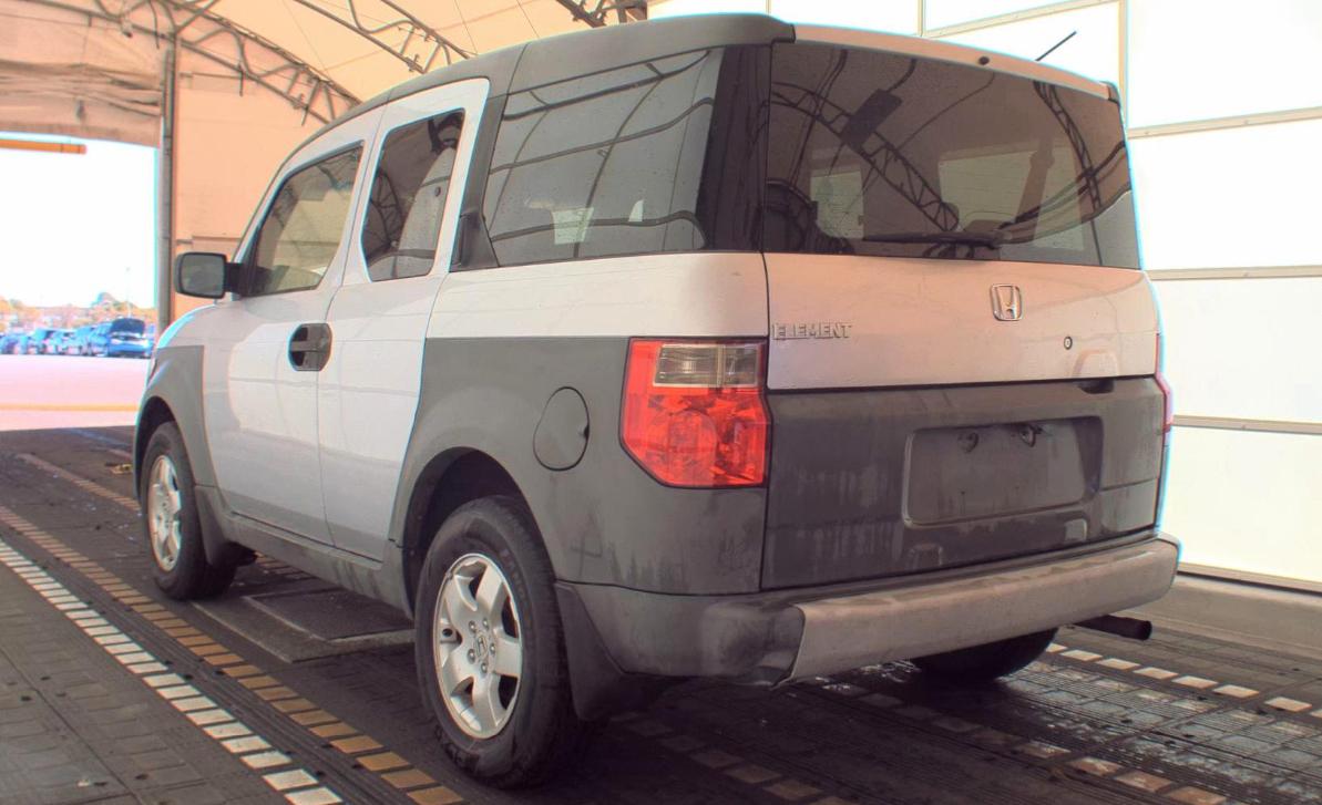 Honda Element  2003