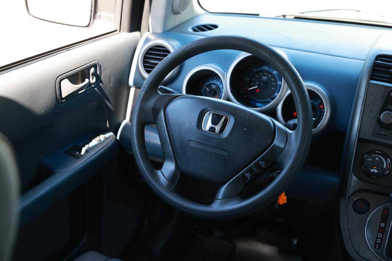 Honda Element  2003