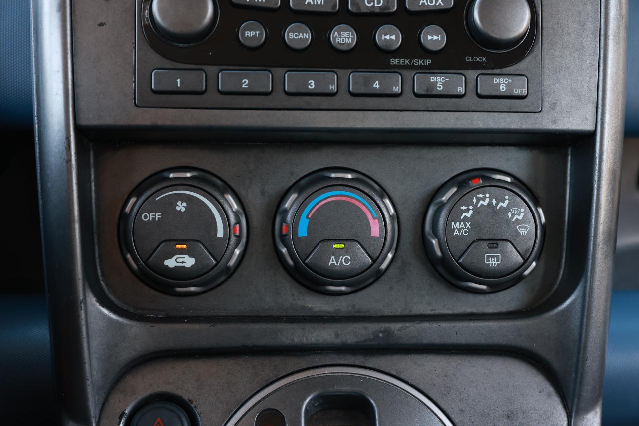 Honda Element  2003