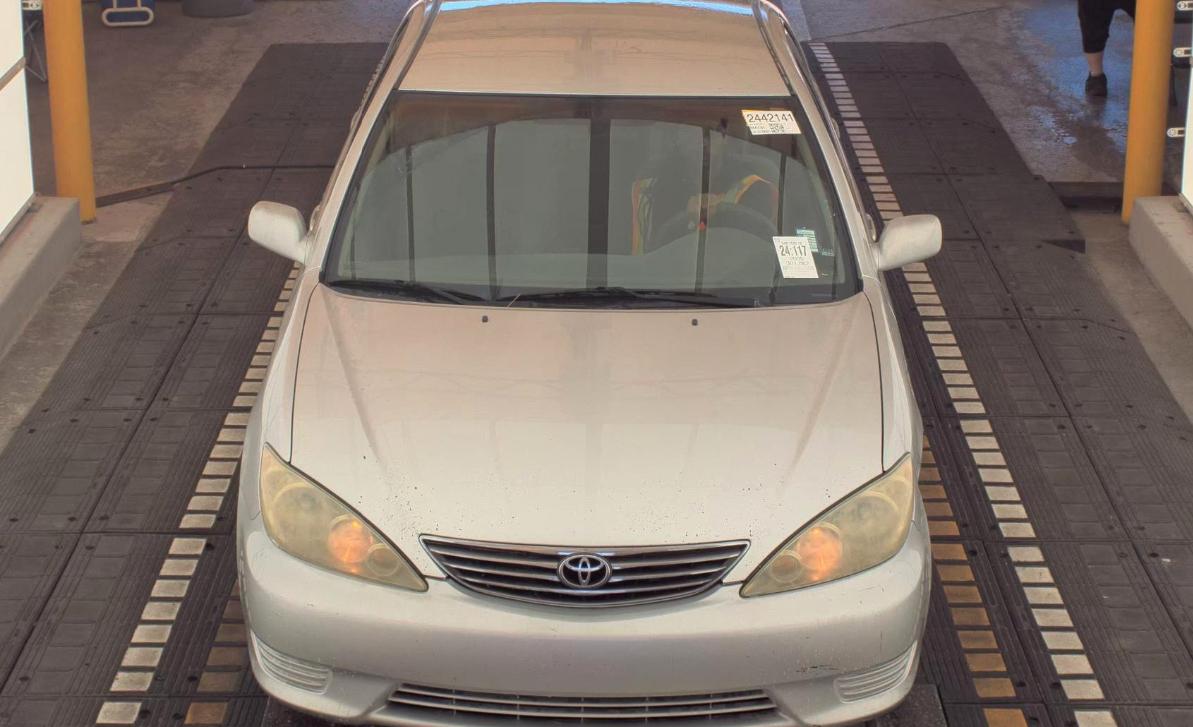 Toyota Camry  2005