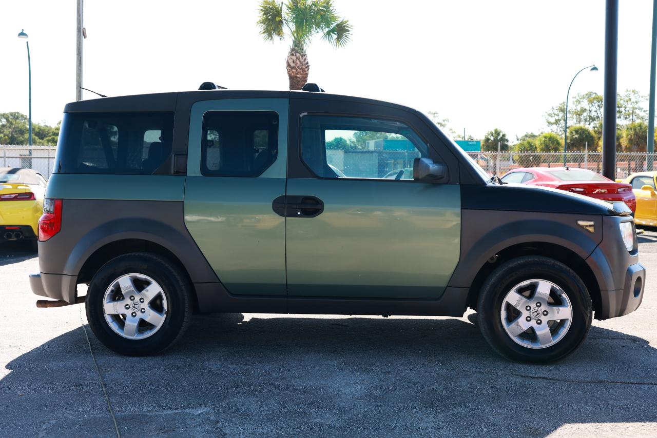Honda Element  2004
