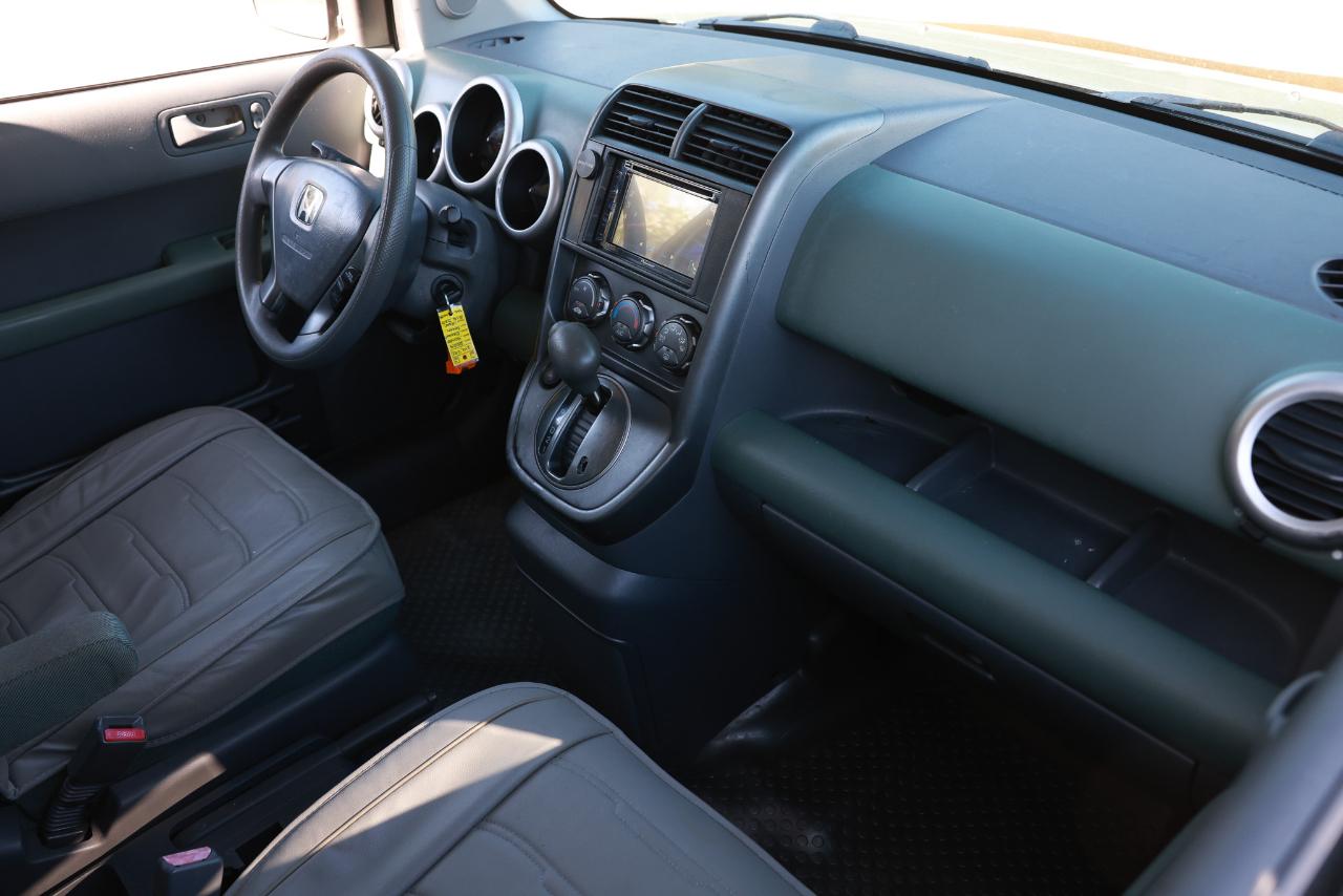 Honda Element  2004