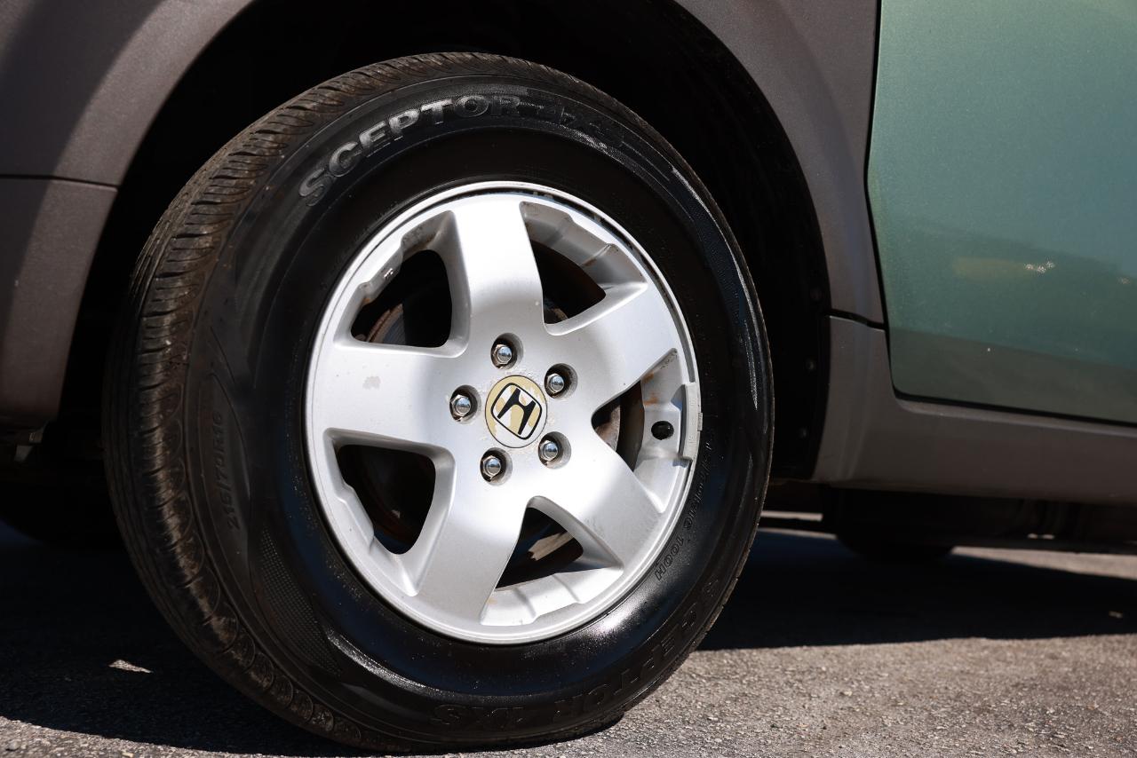 Honda Element  2004