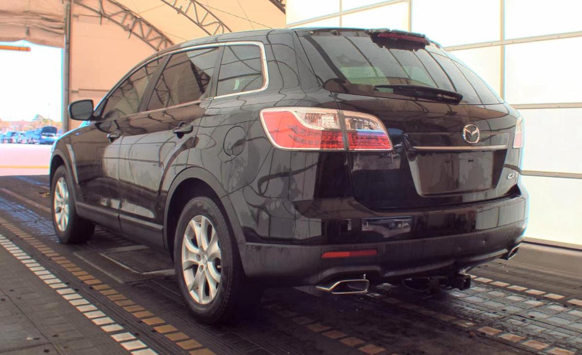 Mazda CX-9  2011