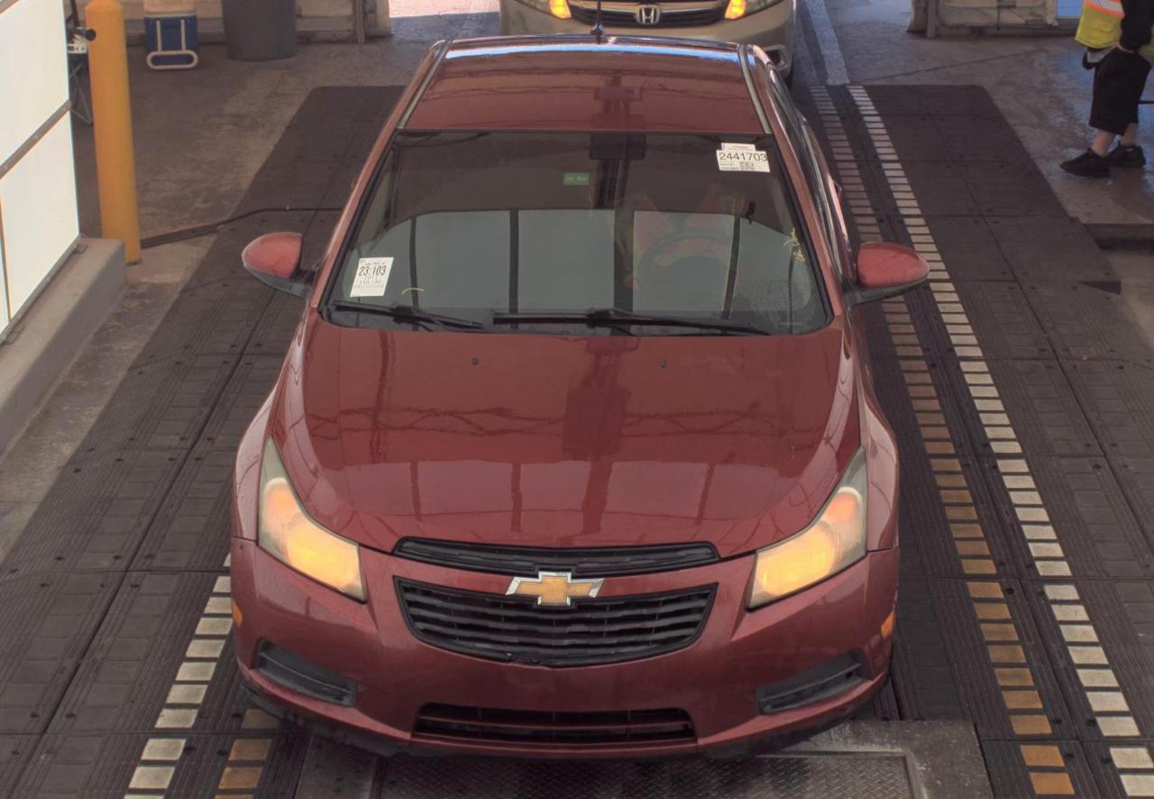 Chevrolet Cruze  2011