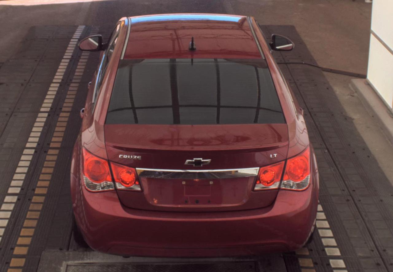 Chevrolet Cruze  2011