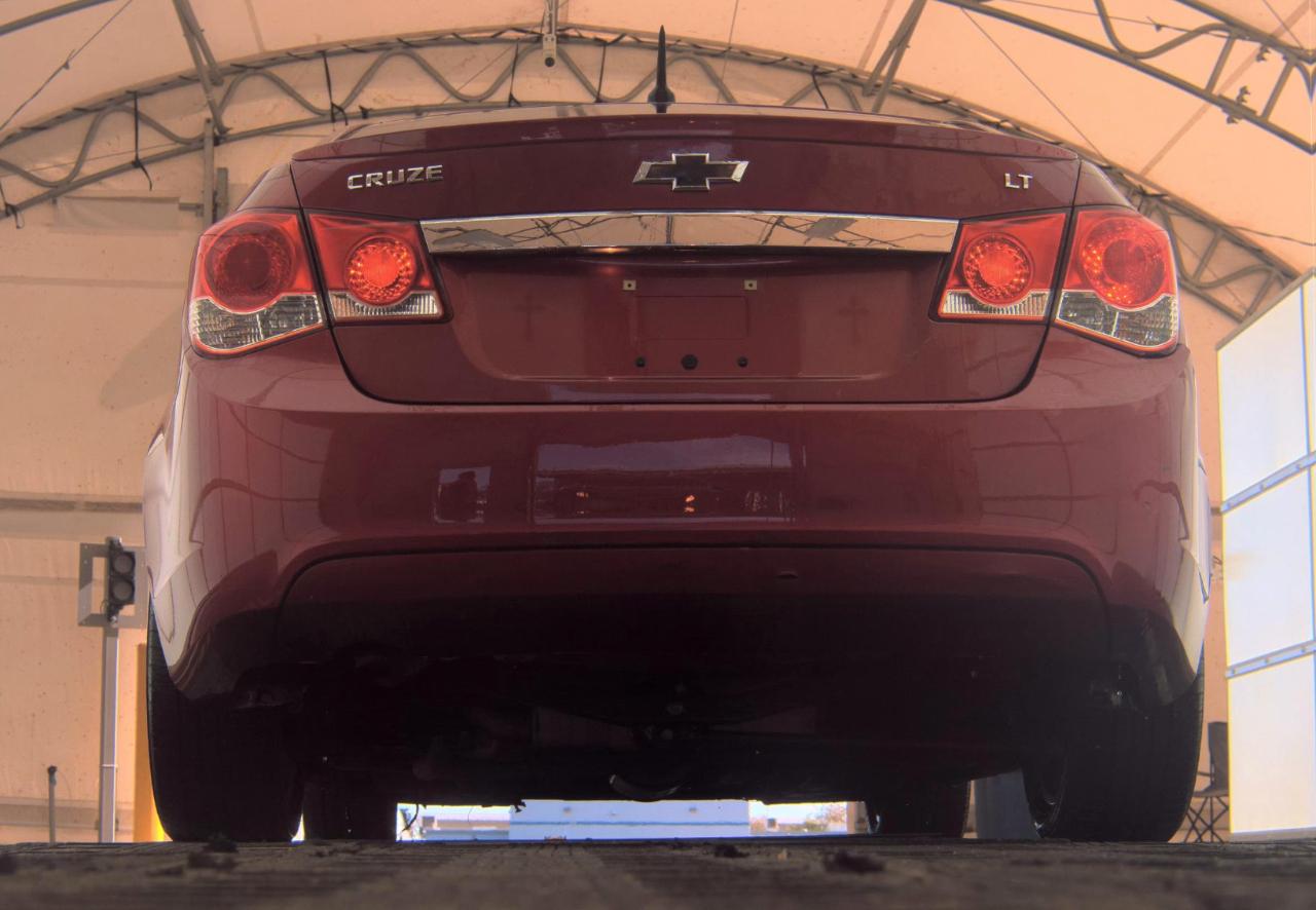 Chevrolet Cruze  2011