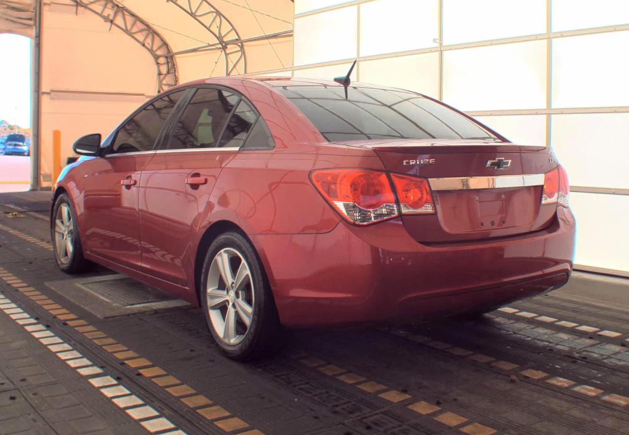 Chevrolet Cruze  2011