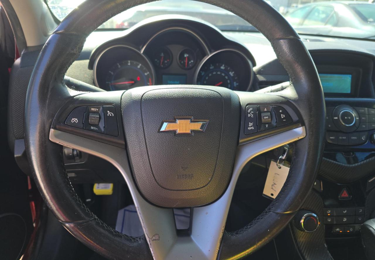 Chevrolet Cruze  2011