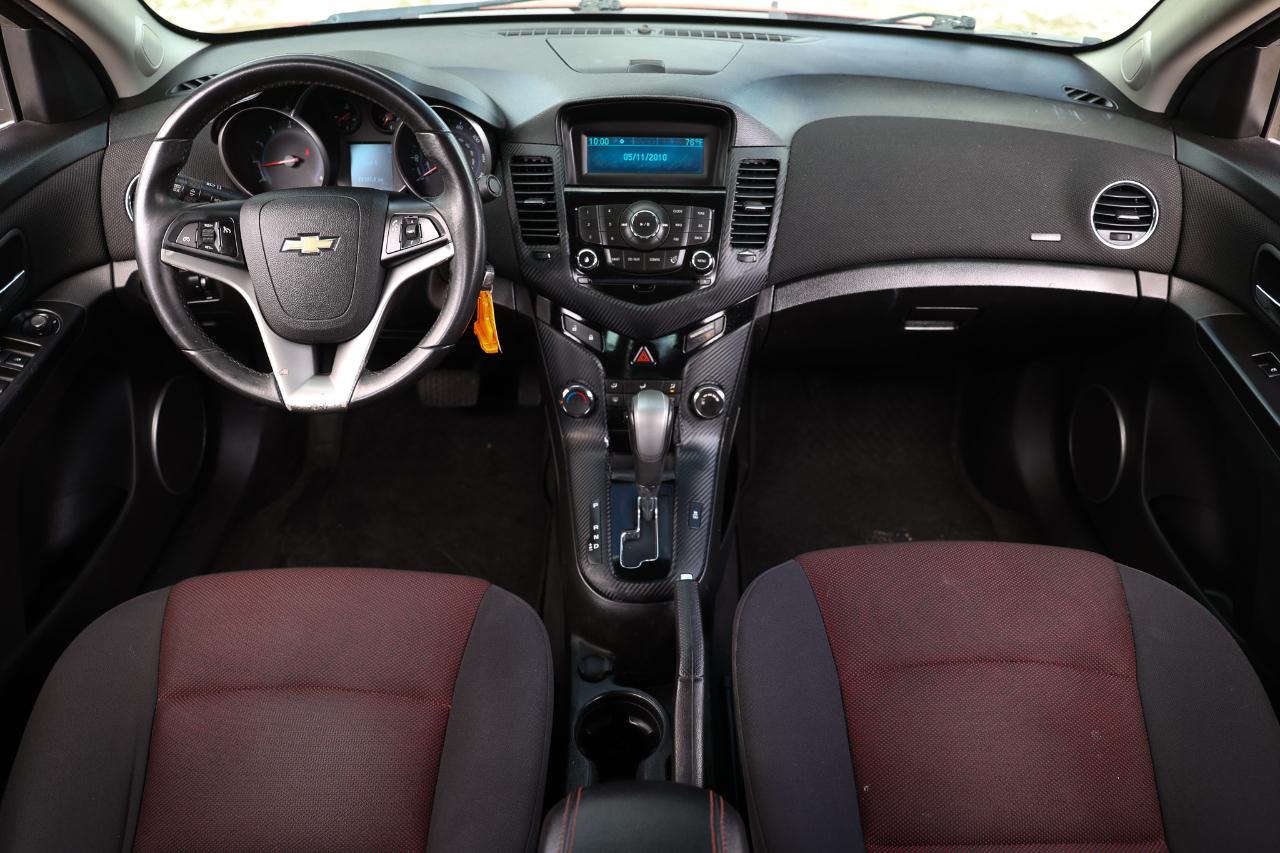 Chevrolet Cruze  2011
