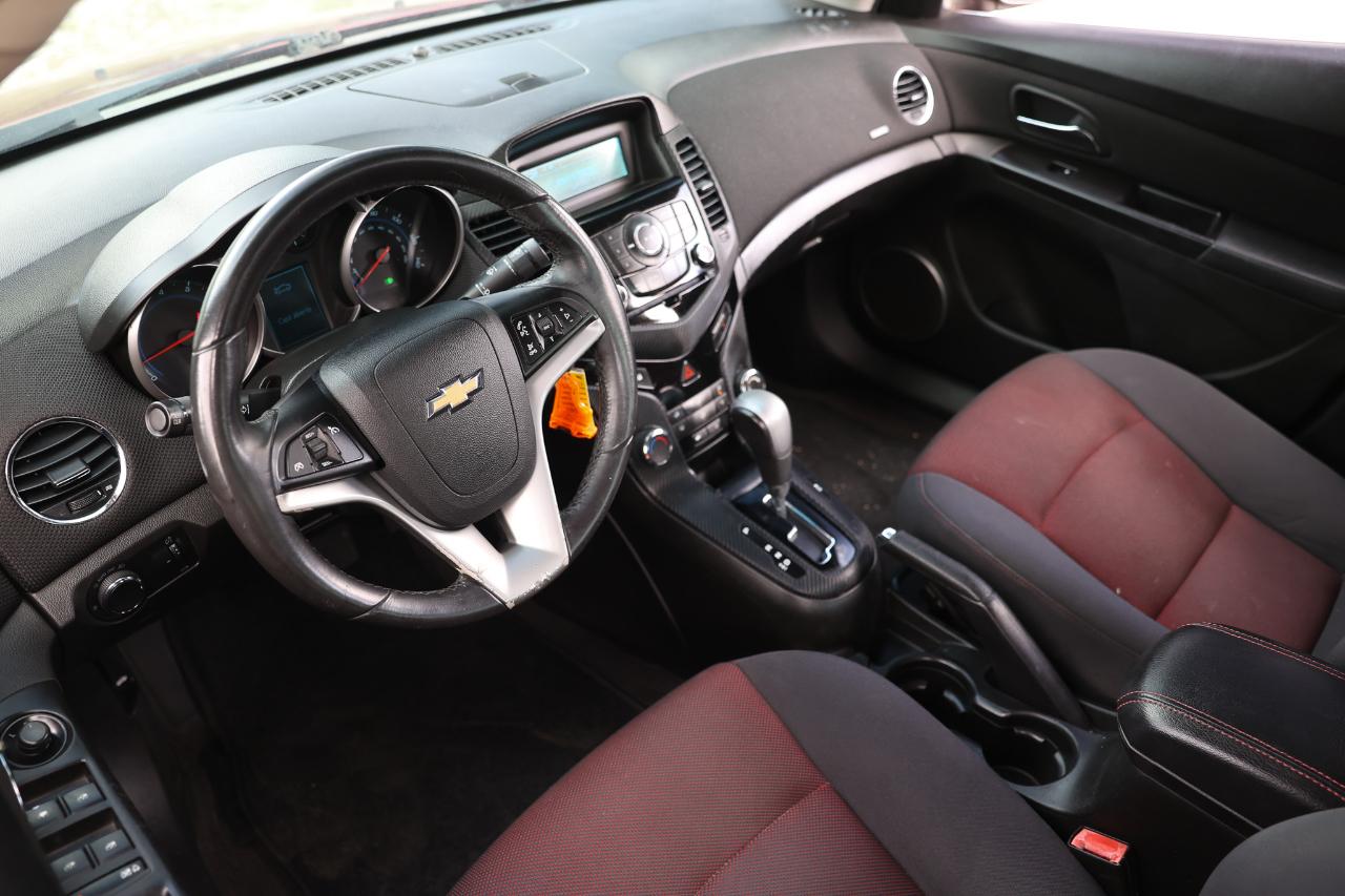 Chevrolet Cruze  2011