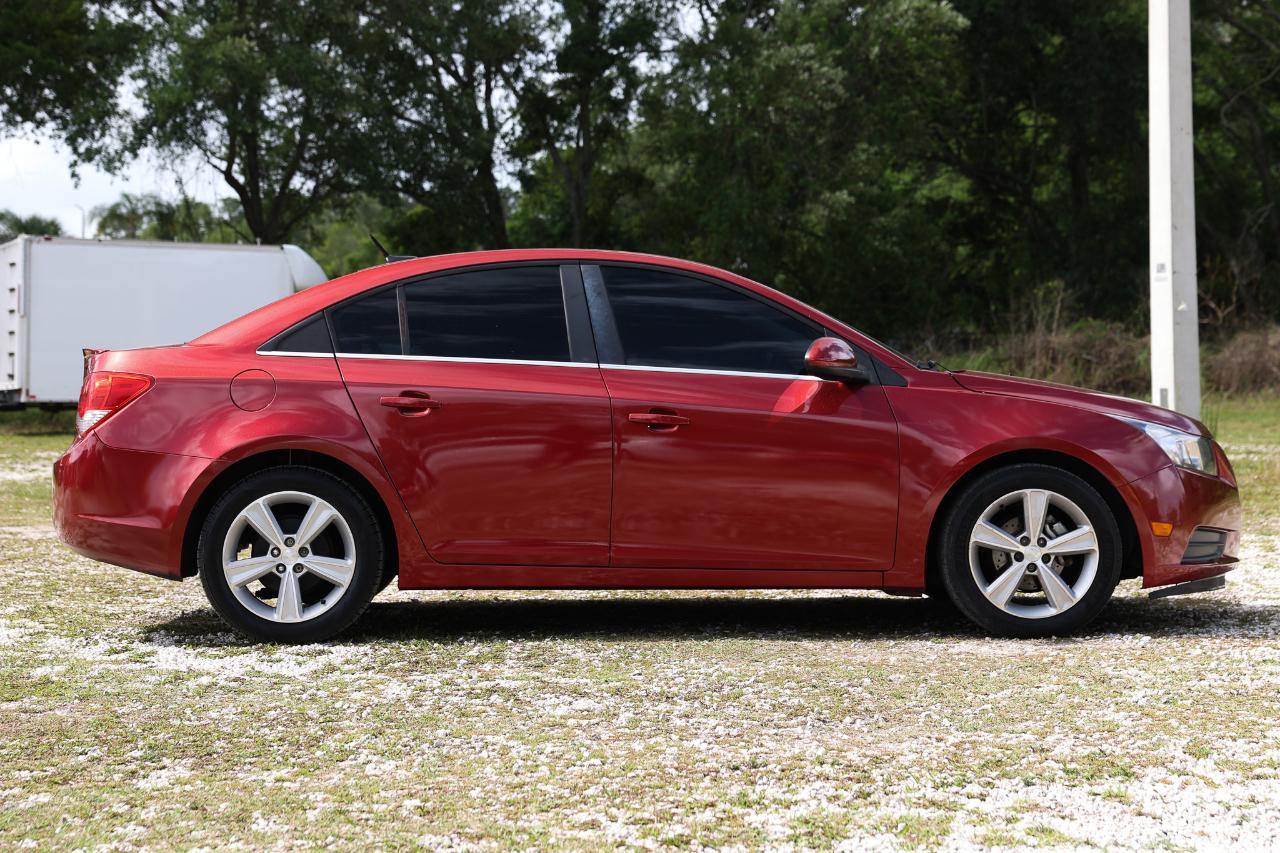 Chevrolet Cruze  2011