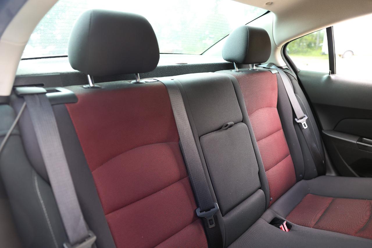 Chevrolet Cruze  2011