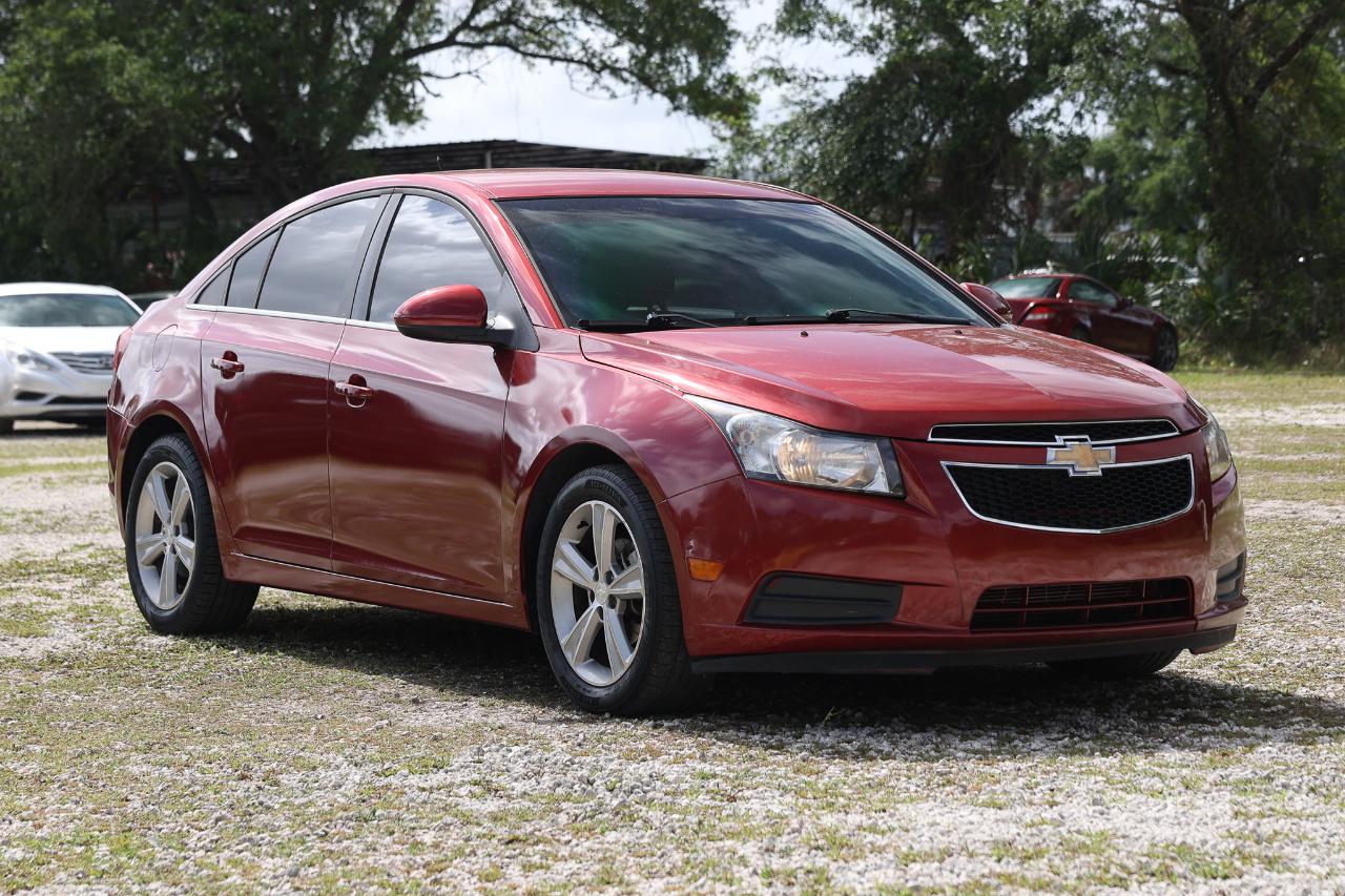 Chevrolet Cruze  2011