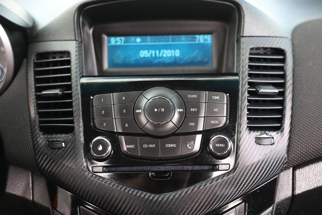 Chevrolet Cruze  2011