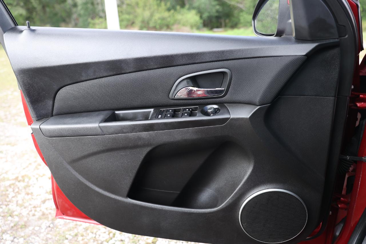 Chevrolet Cruze  2011