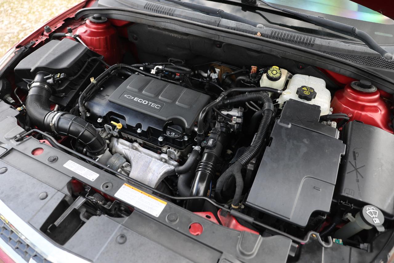 Chevrolet Cruze  2011