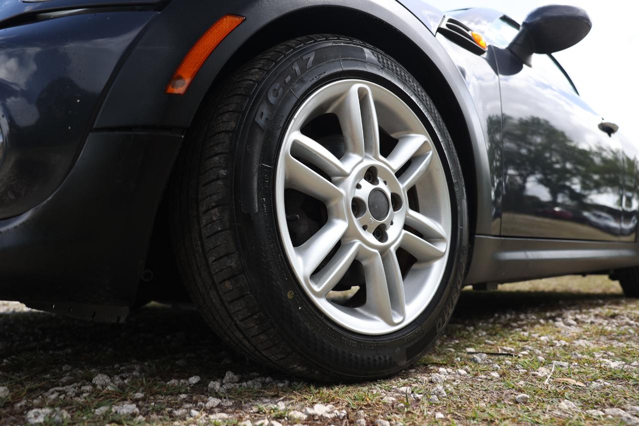 MINI Cooper Roadster  2013