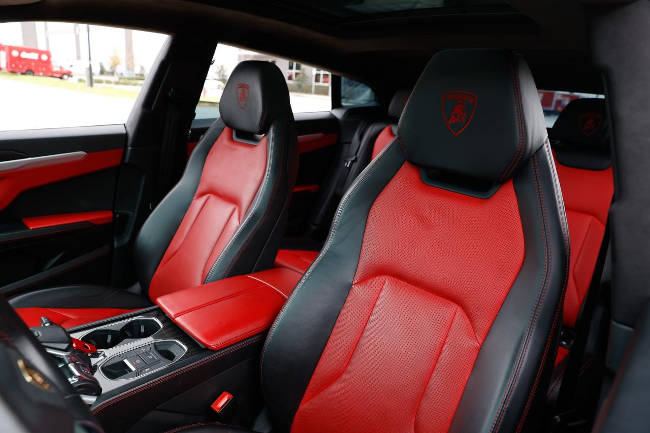 Lamborghini Urus  2020