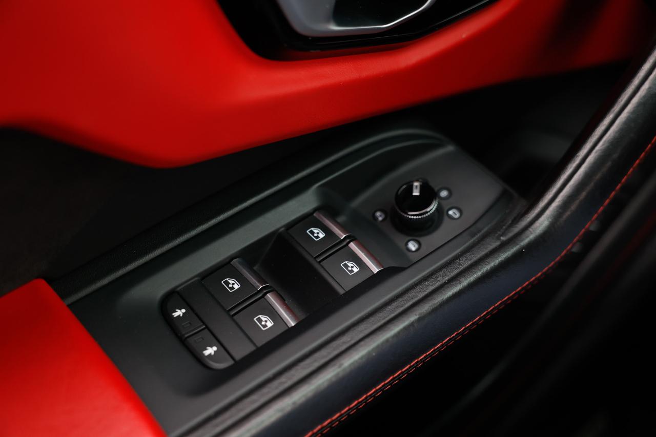 Lamborghini Urus  2020