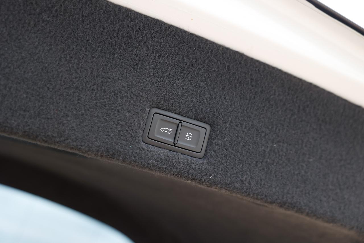 Lamborghini Urus  2020