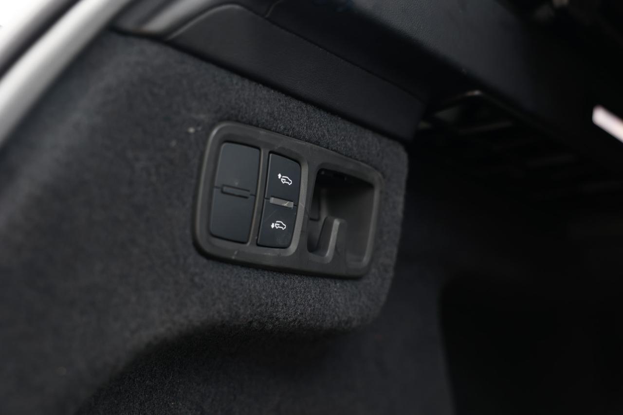 Lamborghini Urus  2020