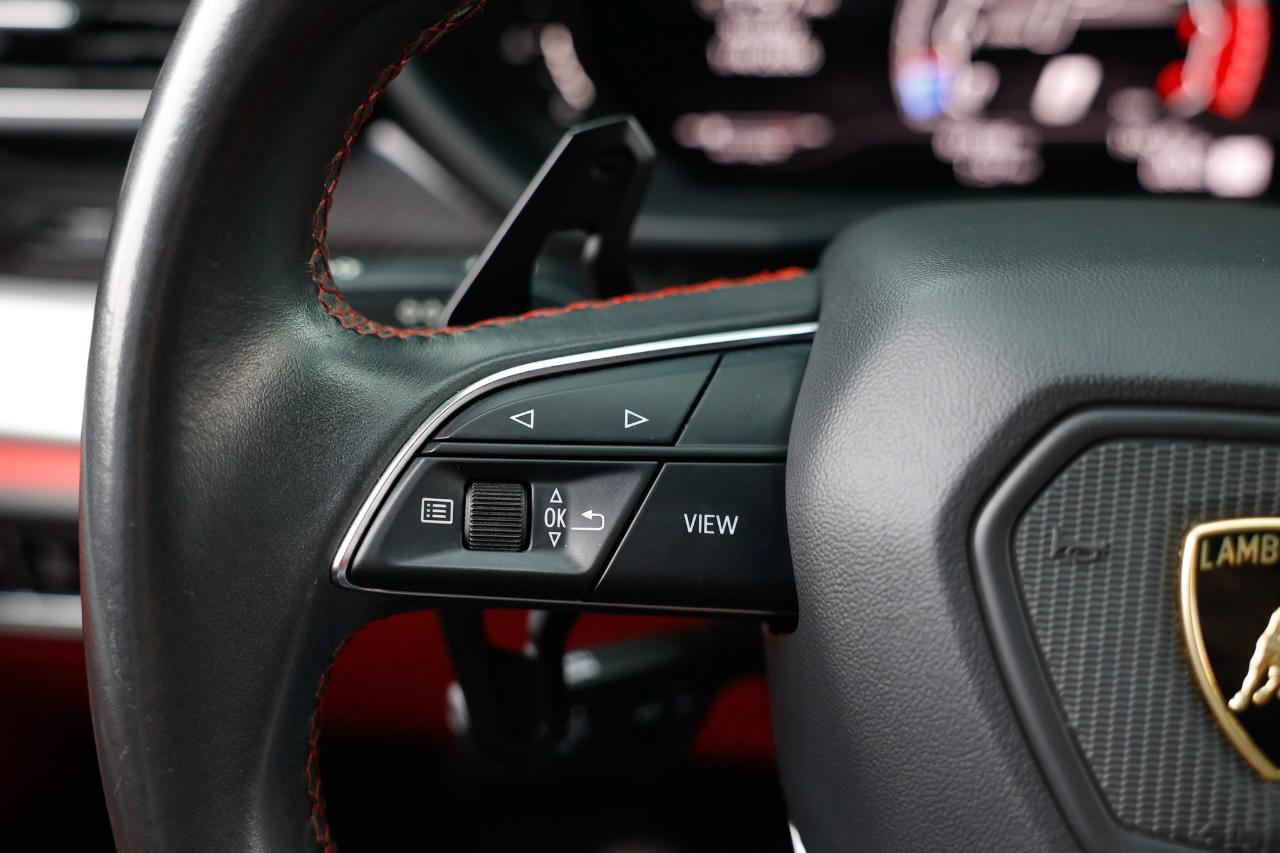 Lamborghini Urus  2020