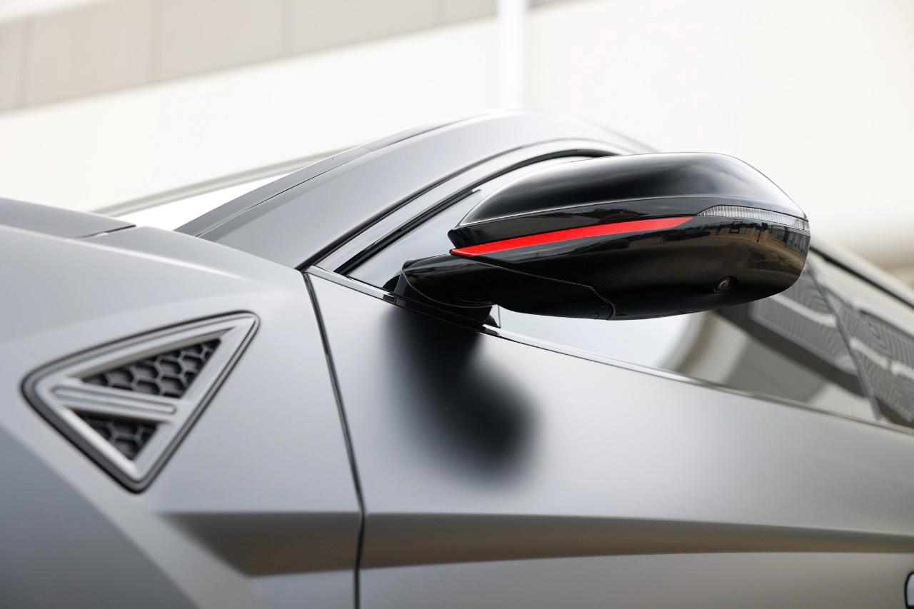 Lamborghini Urus  2020