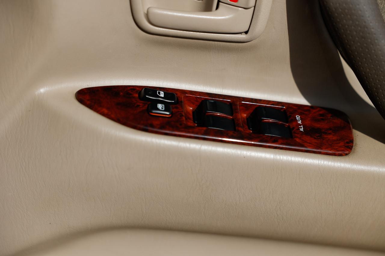 Toyota Land Cruiser  1998