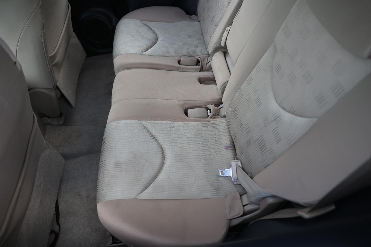 Toyota RAV4  2010
