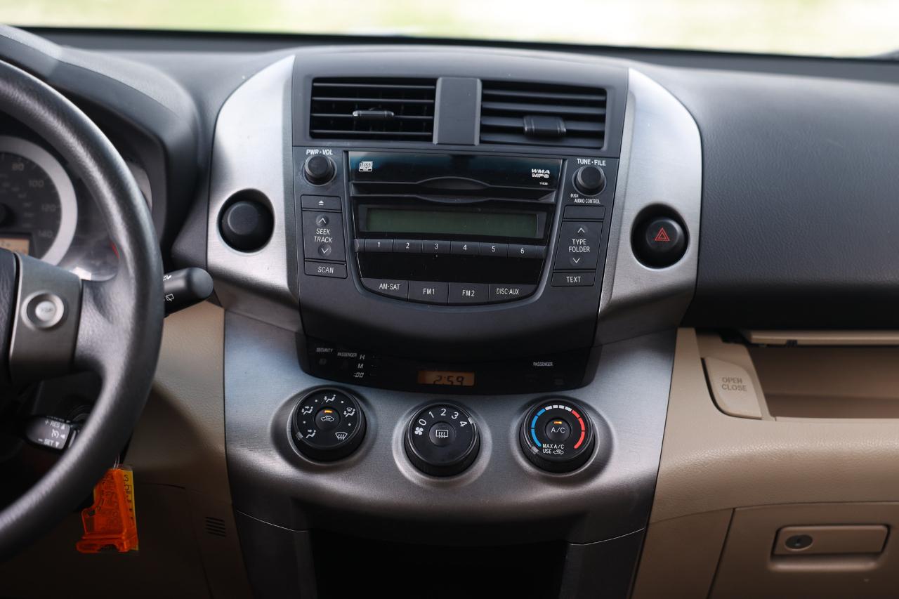 Toyota RAV4  2010