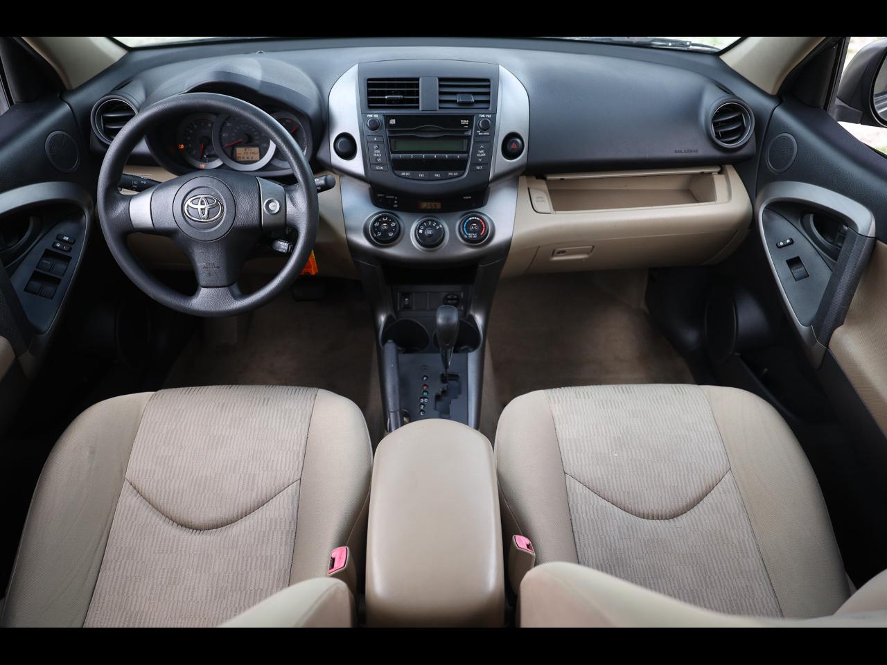 Toyota RAV4  2010