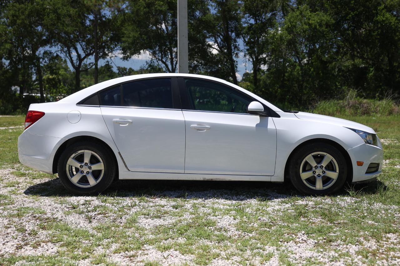 Chevrolet Cruze  2014