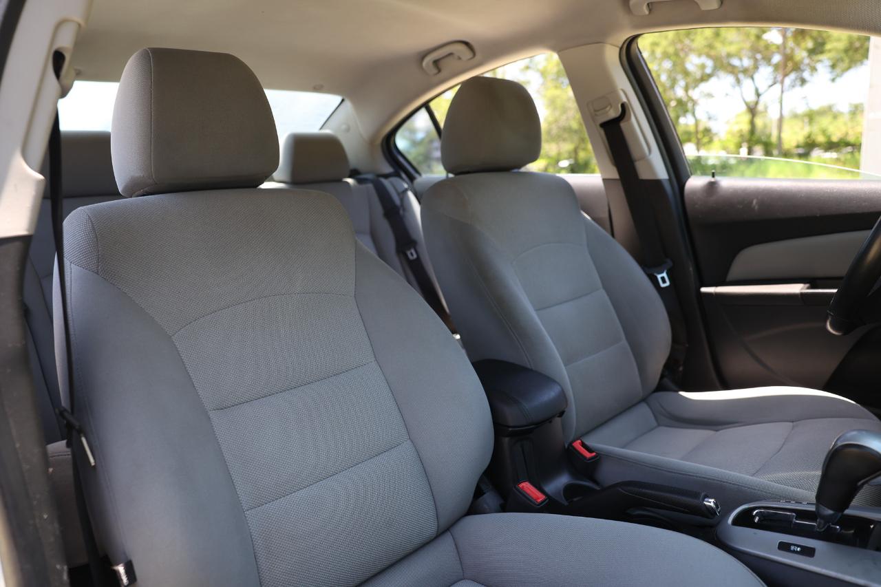 Chevrolet Cruze  2014
