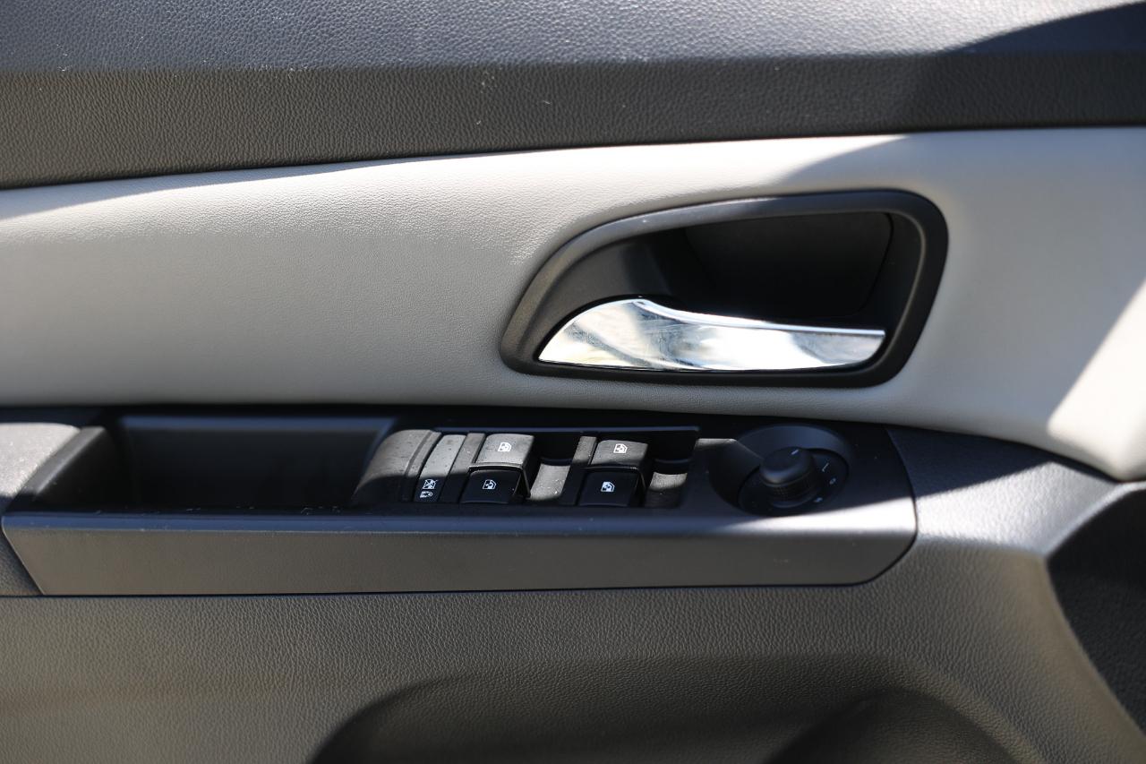 Chevrolet Cruze  2014