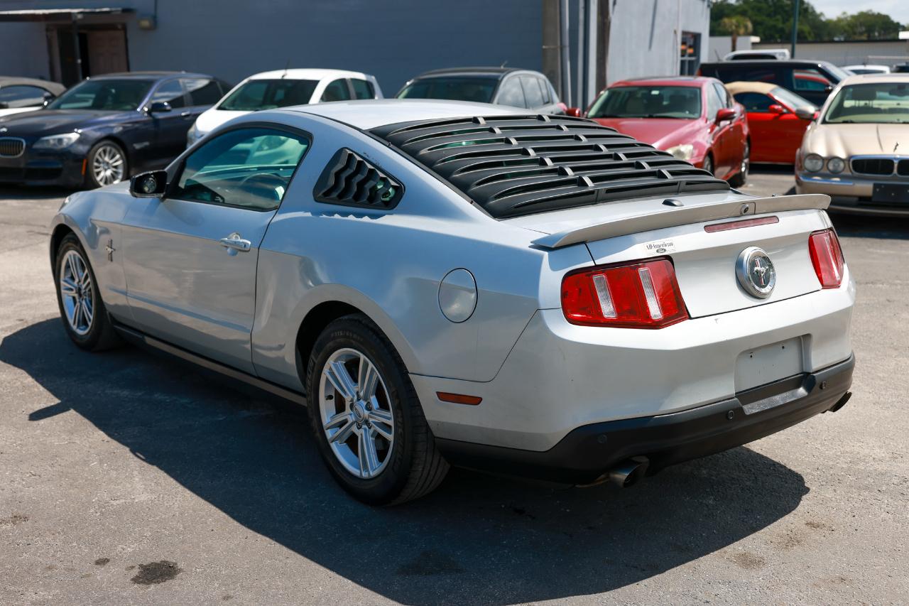 Ford Mustang  2012
