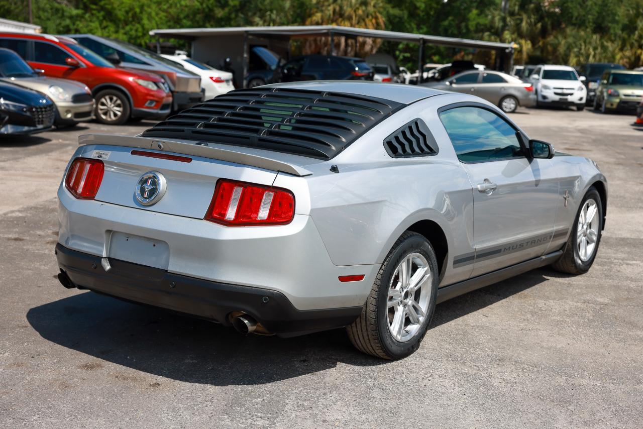 Ford Mustang  2012