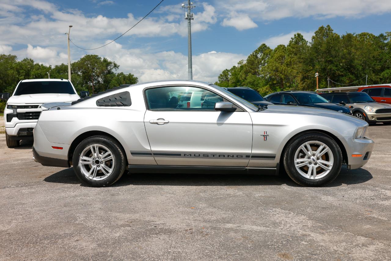 Ford Mustang  2012
