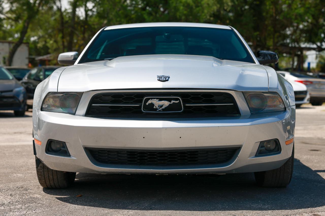 Ford Mustang  2012