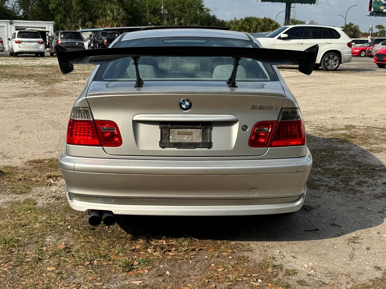BMW 325i  2001